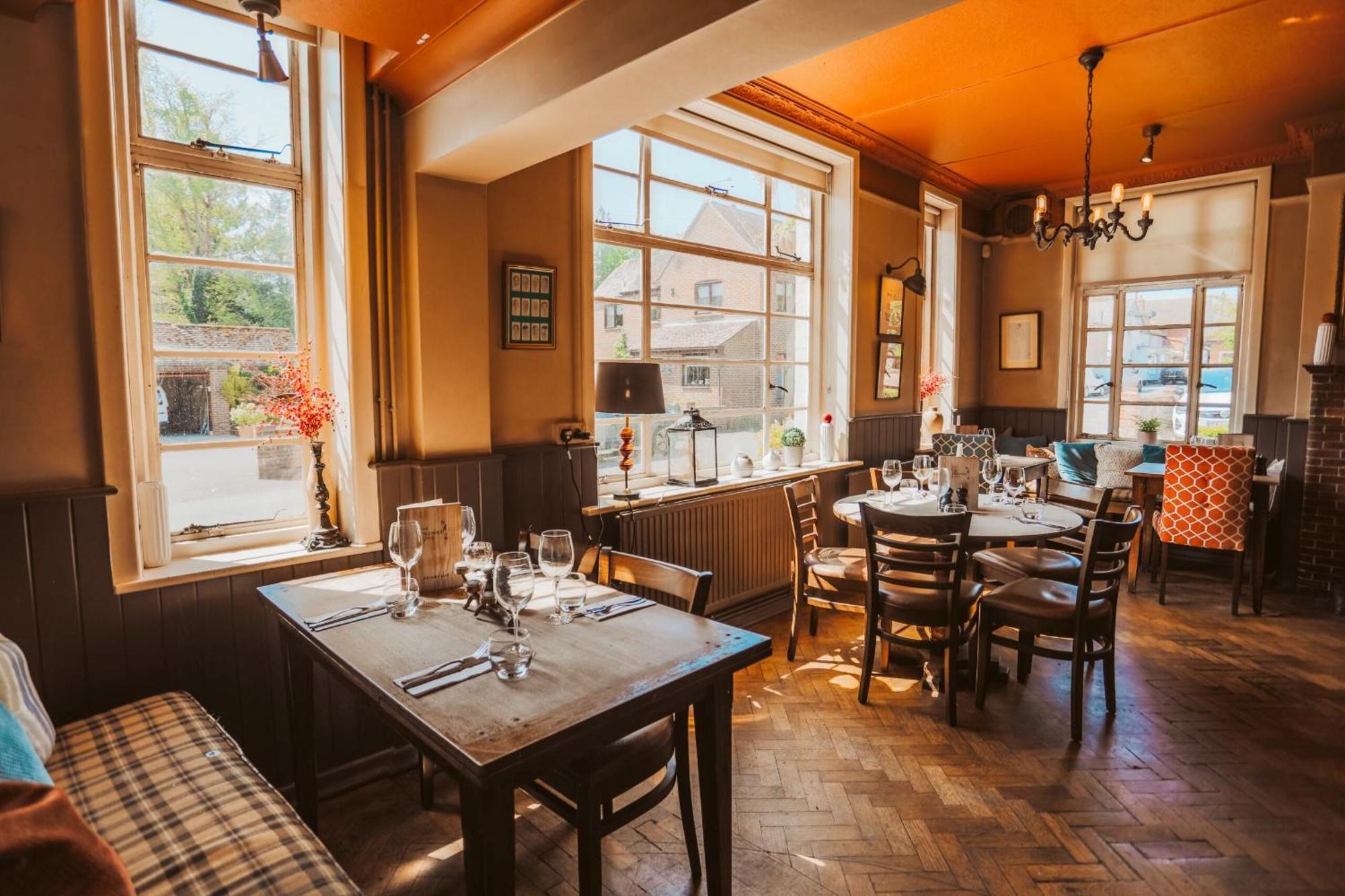 The Thomas Lord Hotel West Meon ภายนอก รูปภาพ