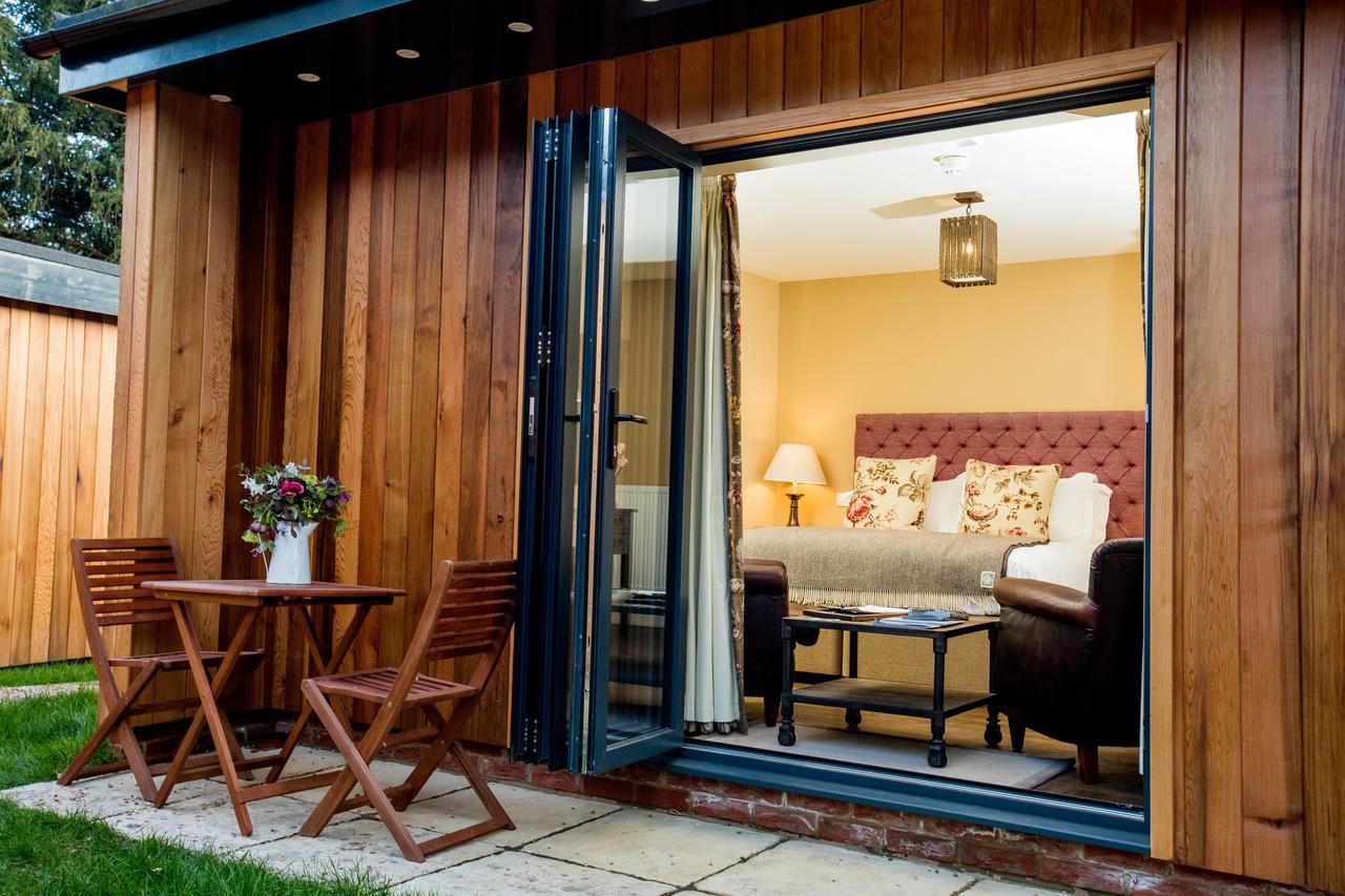 The Thomas Lord Hotel West Meon ภายนอก รูปภาพ